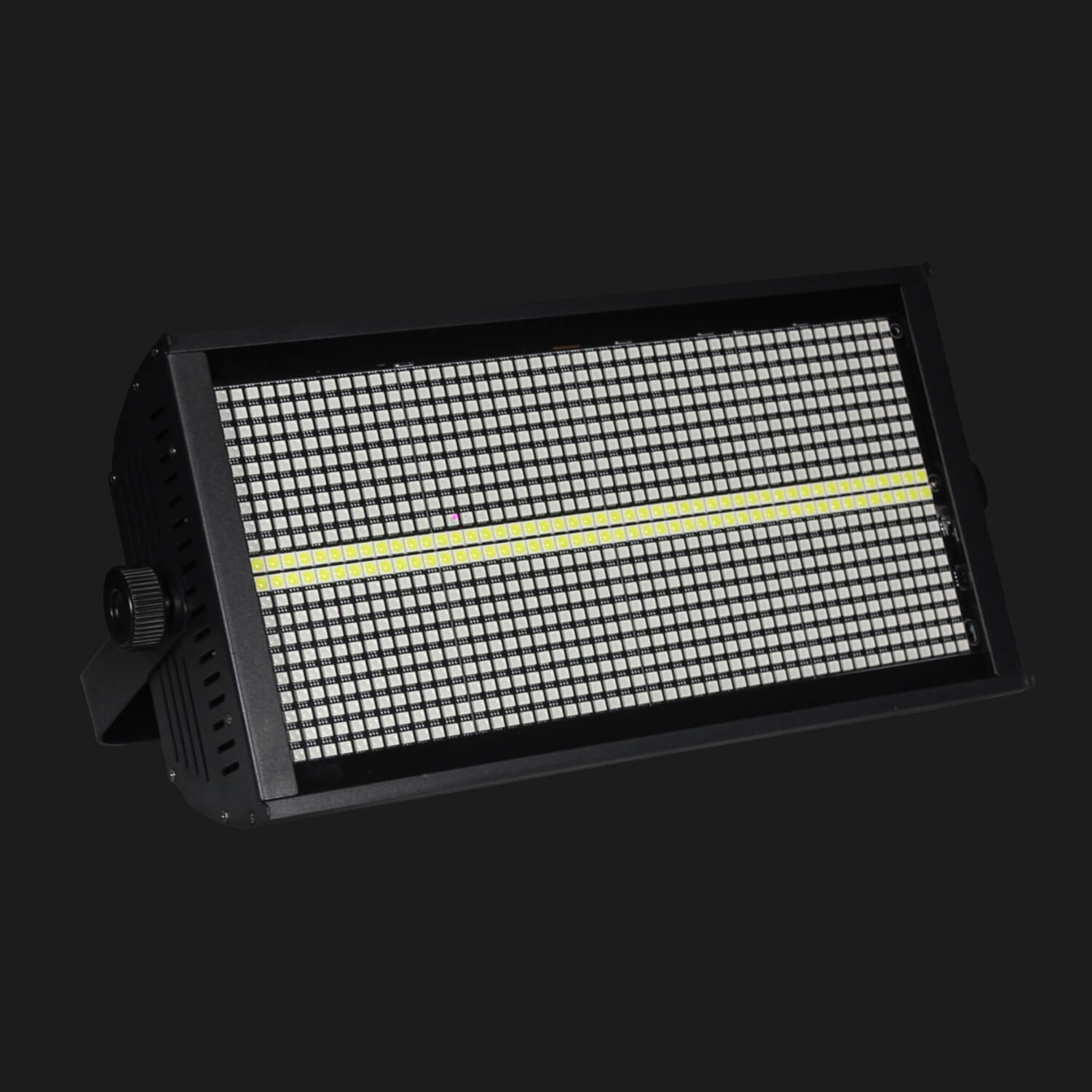 R4 strobe light bar showing center-out chase pattern