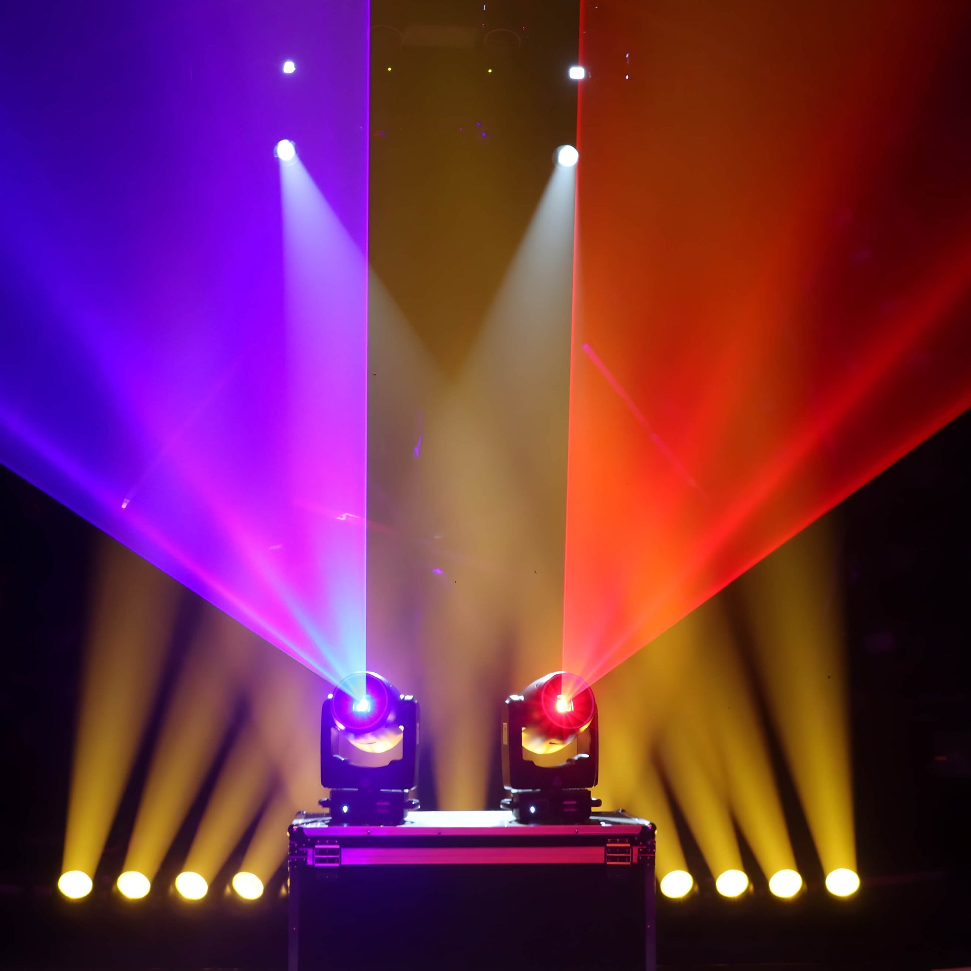 M6 programmable laser lights synchronized with music