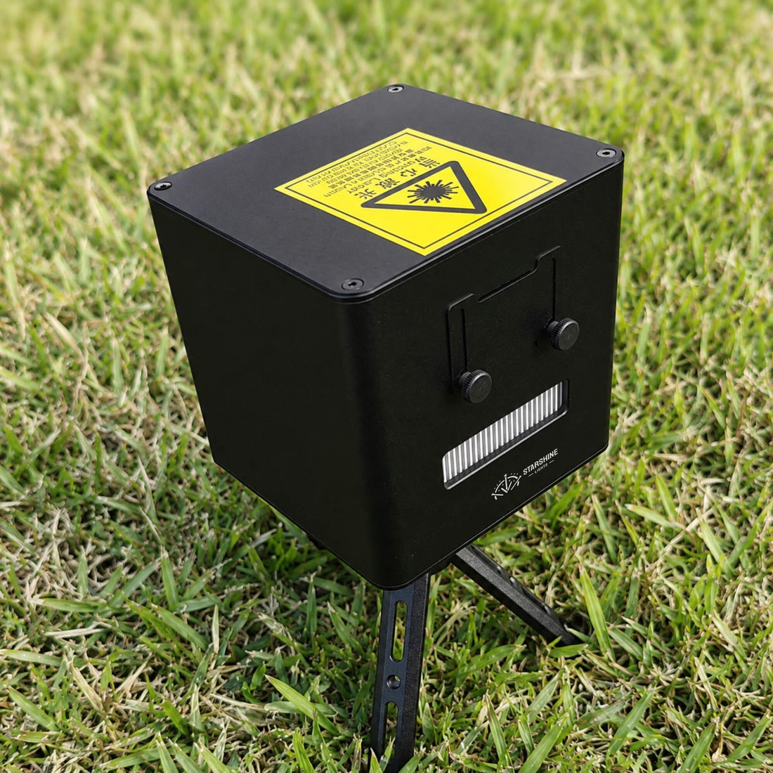 6W laser light show projector for small events and parties