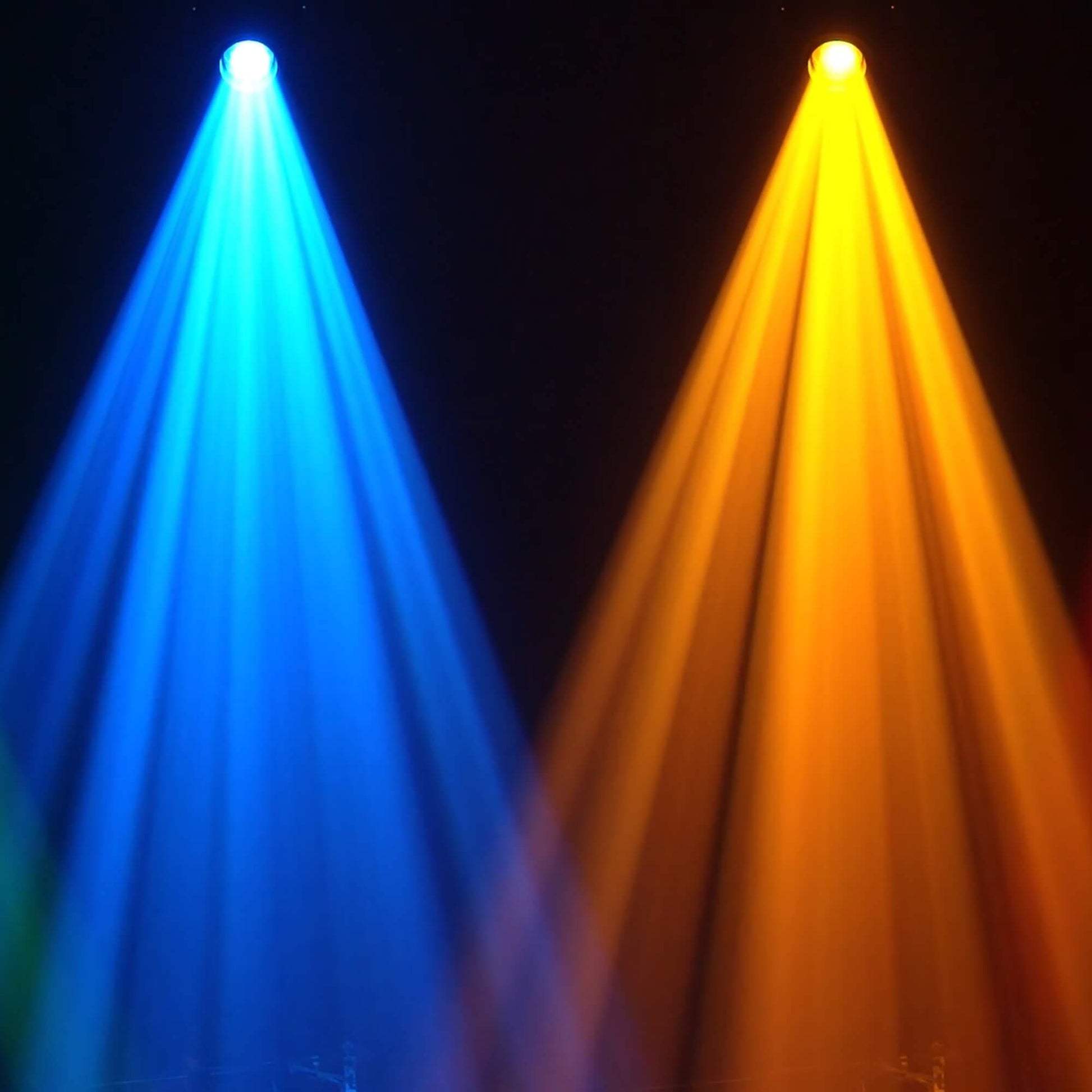 F17 profile light with rotating gobos and fixed gobos