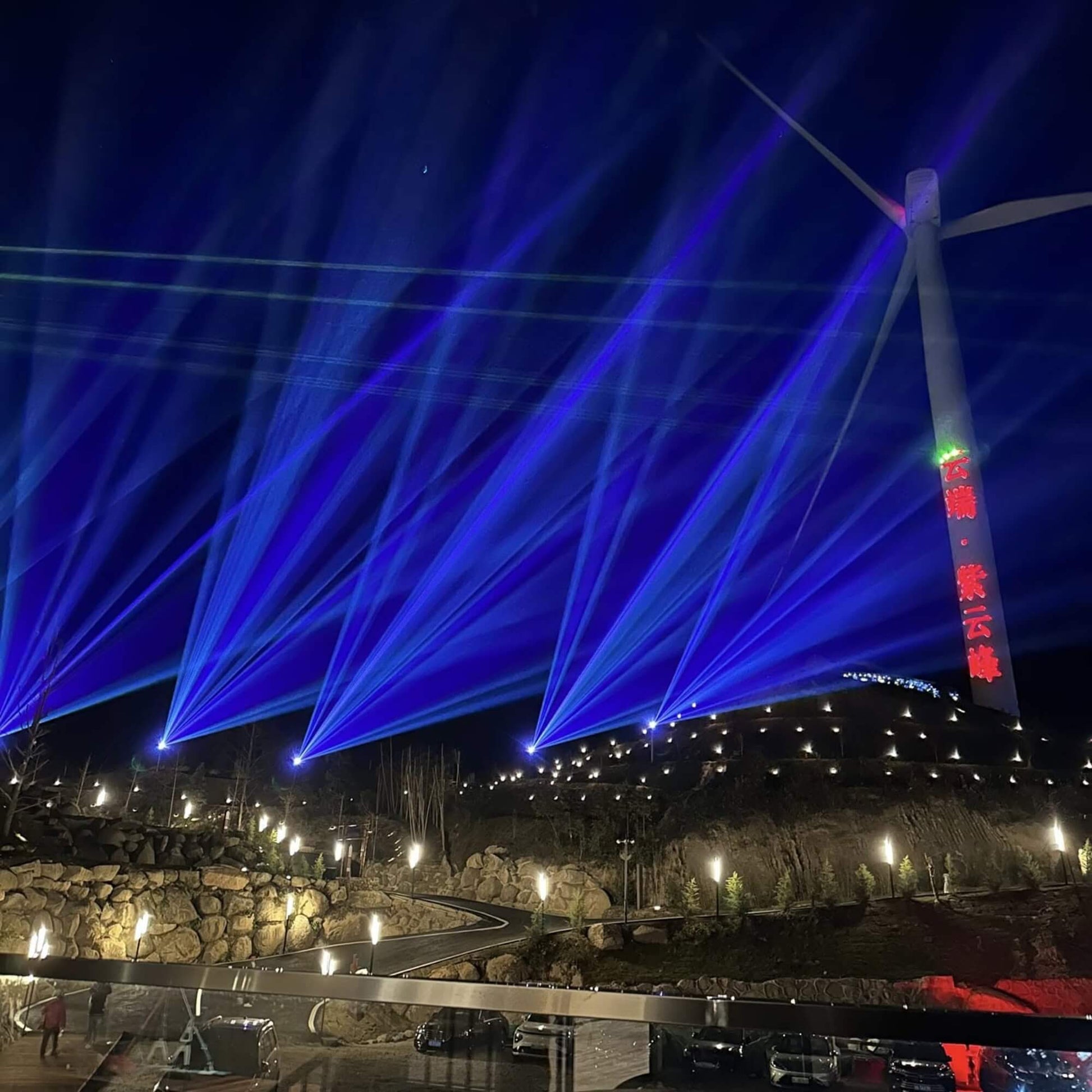 O8 IP65 outdoor laser projector side view