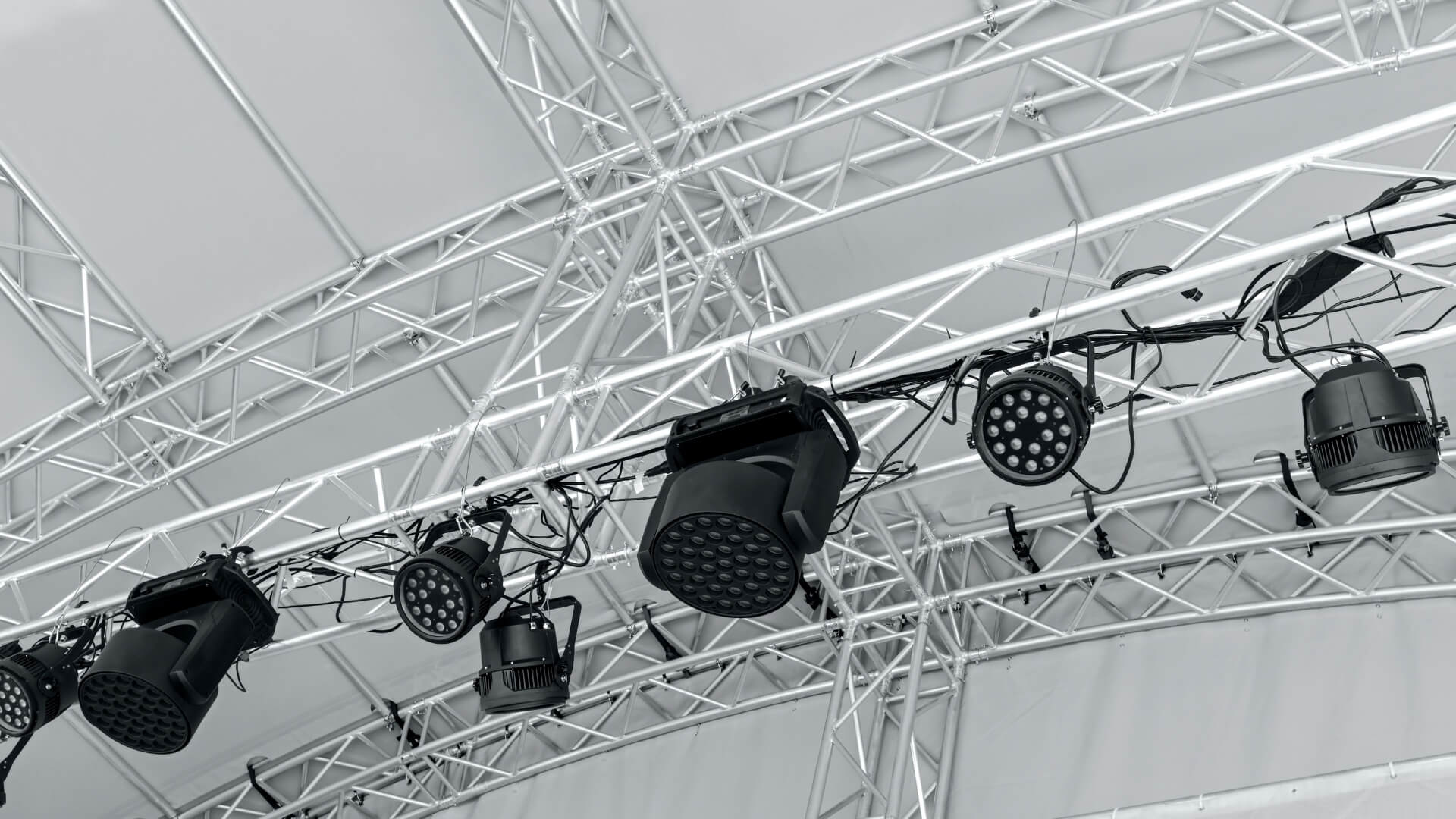 RGBW stage wash lights for concerts